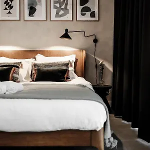 https://the-palamedes-boutique-style-bed-coffee.thehaguehotels.net